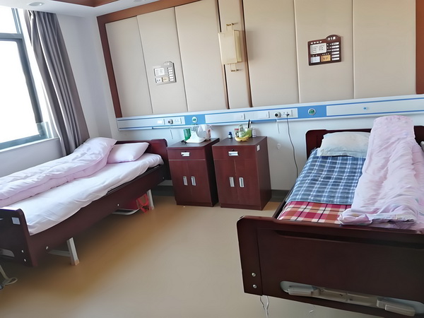 深圳入户职称积分_大小姐不是娃哈哈“继承人”:自己打下来的江山 从营成看业务收单收构强势